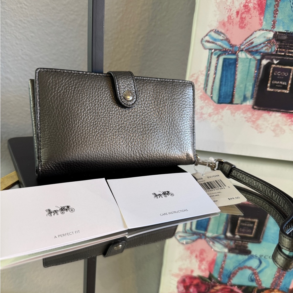 Coach Phone Wristlet/ Leather Wallet